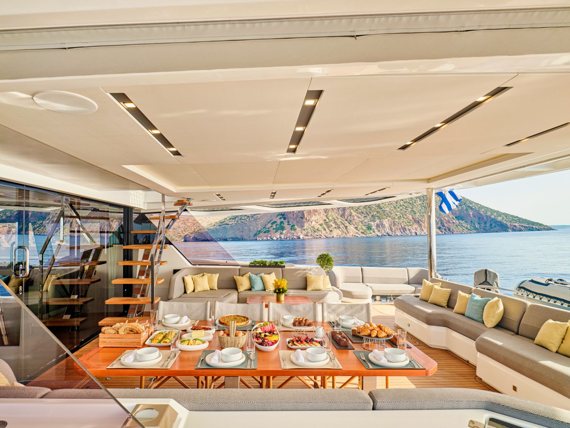 Aloia catamaran cruising in Greece